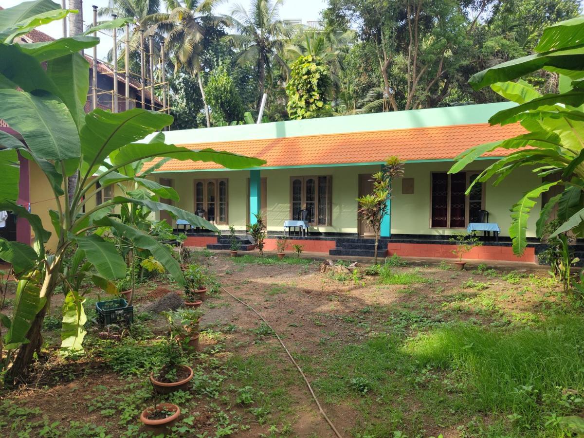 Hotel Greenland Thiruvananthapuram Eksteriør bilde